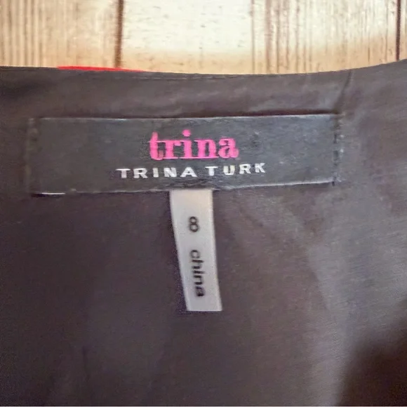 Trina Turk 'Sena' Black Pink Floral Bell Sleeve V-Neck Ponte Dress 8 - Picture 6 of 10